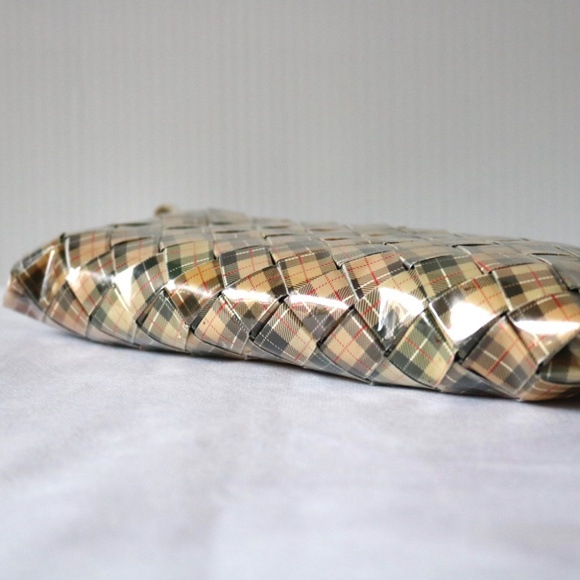 Nahui Ollin Small Plaid Clutch Bag Purse Beige Black Red Recycled Candy Wrapper - Picture 4 of 7